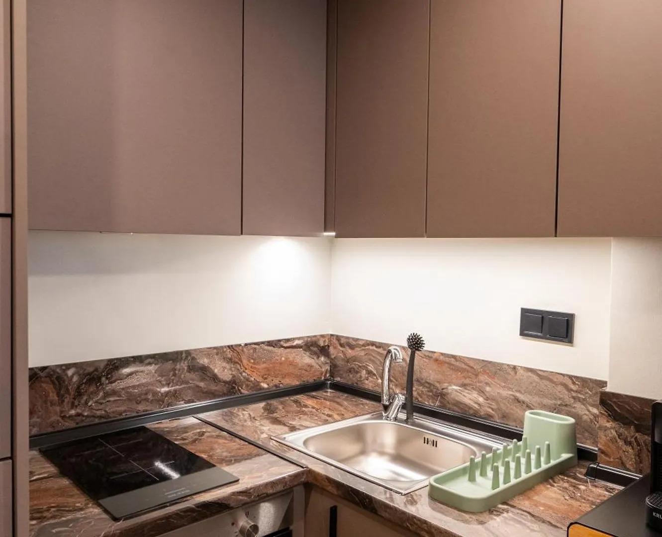 Ermou Boutique Suites By Nest テッサロニキ アパート